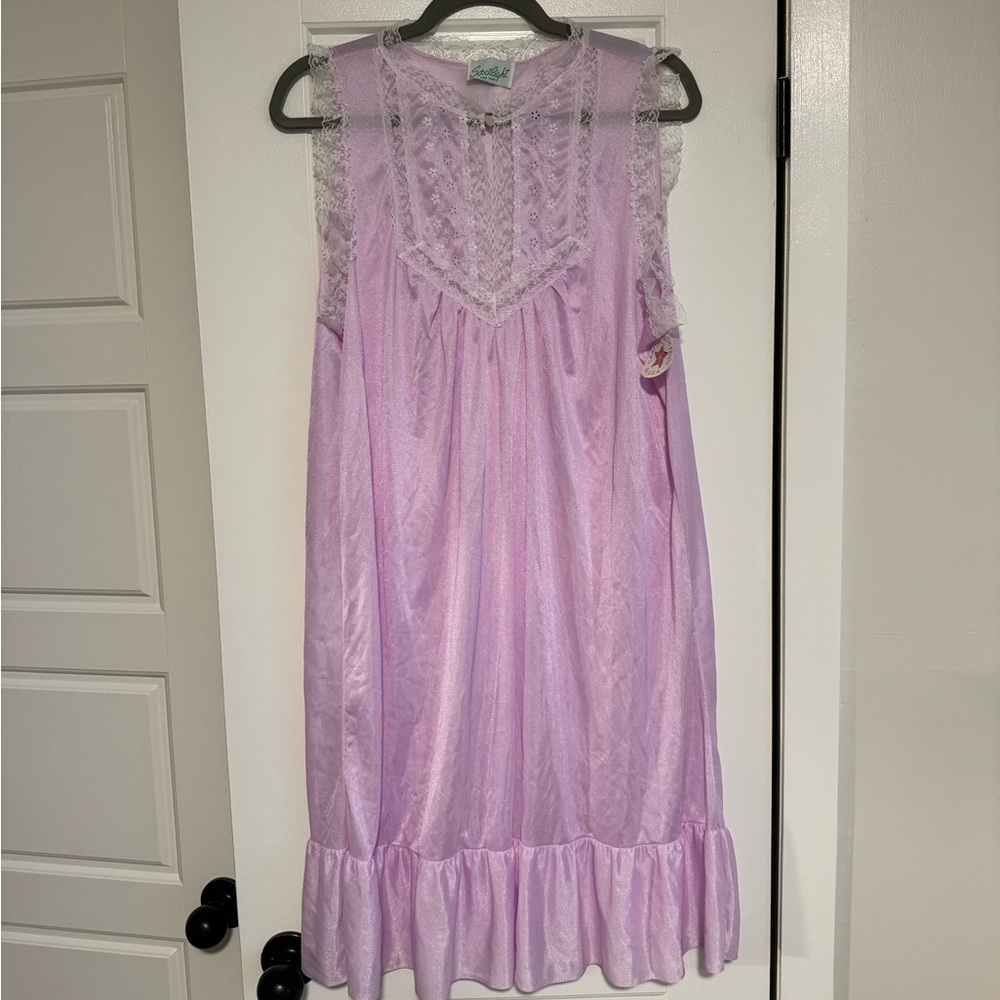 NWT Vintage Spotlight New York Nylon Nightgown